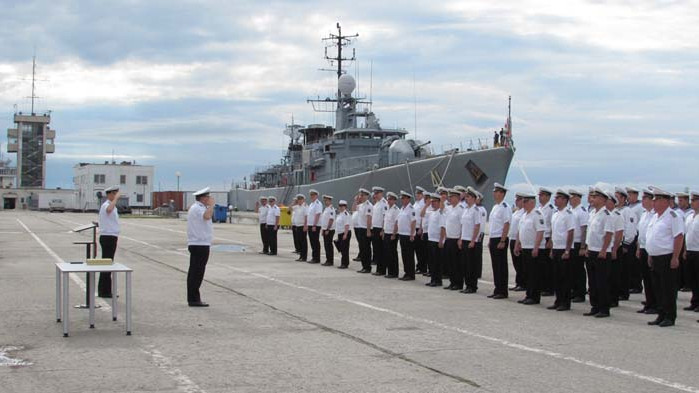 Два дивизиона на военноморските сили отбелязаха своите празници